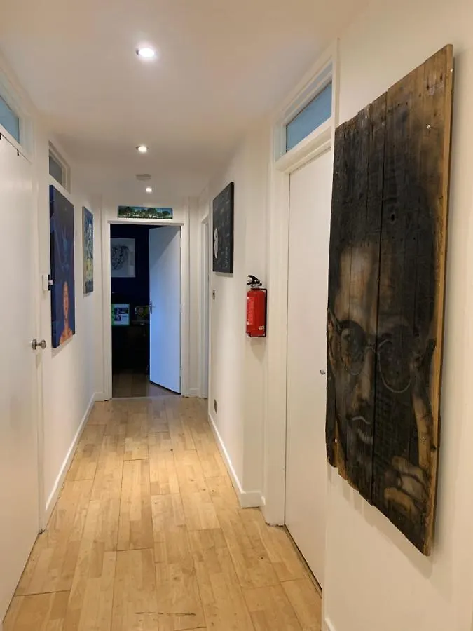 Jags Pads West London Apartment Brentford